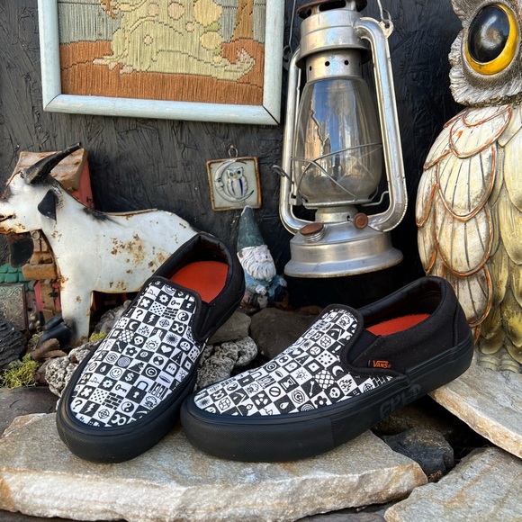 Vans Black and White Patterned Slip-On Sneakers - Picture 1 of 10